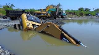 CAT 320D Excavator Drowned On The River Heavy Recovery