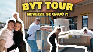 BYT TOUR + STĚHOVÁNÍ GAUČE | STĚHOVIKOVO 1