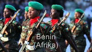 MILITARY WOMEN FROM VARIOUS COUNTRIES