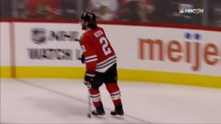 Gotta See It: Blackhawks score own goal on empty net