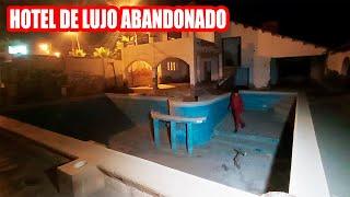 We entered an abandoned beach hotel full of ghosts | Markotk