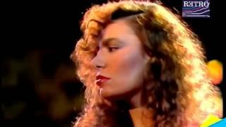 Loredana Berte - Non sono una signora (No soy una señora)  (retro video con musica editada) HQ