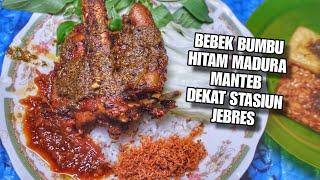 WAJIB COBAIN !! BEBEK MADURA BUMBU HITAM ENAK DEKAT STASIUN JEBRES !! OWNER ASLI MADURA