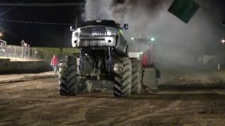 Central Illinois Truck Pullers - MEGA Trucks - Truck Pulls