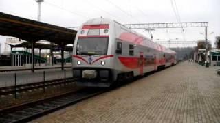 Škoda EJ575 ( LT Class 211 002 + 444 002 + 307 002) departing Kaunas. 11.12.2009