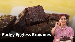 Brownie, so perfect, so fudgy, and it’s eggless too! Try it out now, recipe is on the Cookd App!️