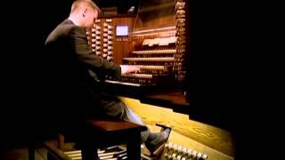 Johann Vexo play Louis Vierne: Symphonie II at Notre Dame Cathedral in Paris
