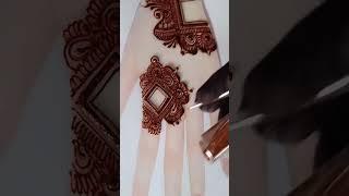 Square Arabic Mehndi for Back Hand | Gorgeous Henna Designs Explained"