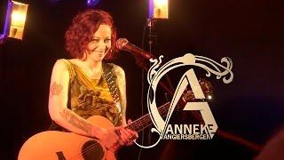 ANNEKE van GIERSBERGEN -Live- Drowning Man @Rockstation Reuver 01.11.2014, HD SOUND