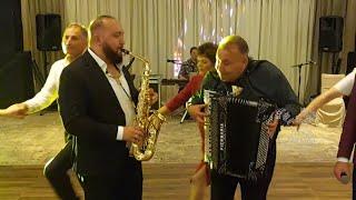 VICTOR SAX SI SERGIU TUDOR LA BRASOV - SARBE LA SAXOFON PENTRU CRISTINA SI MIHAI