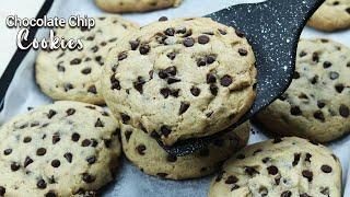 Giant Chocolate Chip Cookies – The Best Soft and Delicious Chewy Chocolate Chip Cookies