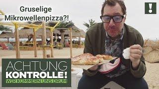 Pizza aus der Mikrowelle?!  GRUSELIG! Mirko Reeh probiert Goldstrand-Pizza | Achtung Kontrolle