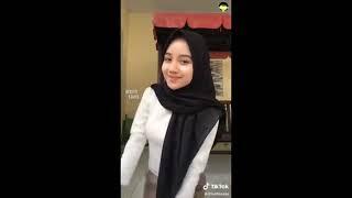 goyang tiktok hot hits terbaru hijab,||  goyang tiktok hot hits terbaru sma