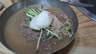 [4K] 전북 무주 맛집 창복평양냉면에서 물냉면과 만두를 먹고 왔습니다. - Korean food - Cold Noodles & Dumplings