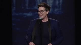 Hannah Gadsby booed out of the Apollo