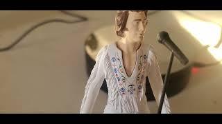 Collection Alteys Nos Années Johnny Hallyday figurine #55 Pavillon de Paris " 1979 Apache Blanc "