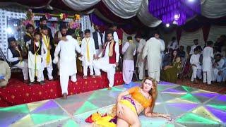 Pakistani hot mujra dance at wedding party local mujra dance sexy mujra