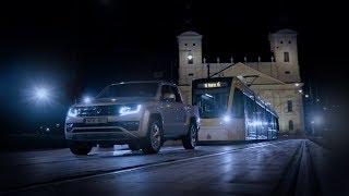 Amarok V6 vs. Villamos