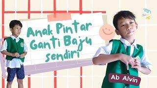 Anak Pintar Ganti Baju Sendiri Sepulang Sekolah