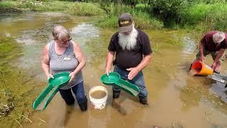 Banjo pan demo by Mike Pung & Julie Wild