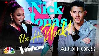 Nick Jonas Blocks Kelly as Arei Moon Sings Her "Miss Independent" - Voice Blind Auditions 2020