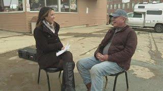 Movie star Tom Berenger sits down with 207