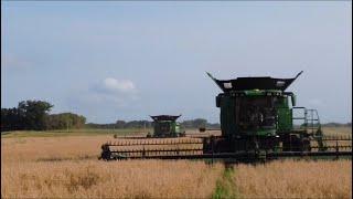 JOHN DEERE’S NEW S7 900 & X9 1100 Combines!!! The FUTURE Of FARMING!!!