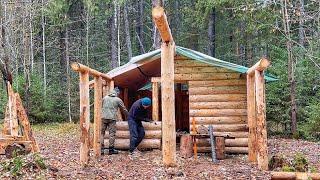 СТРОИМ БОЛЬШУЮ ХИЖИНУ- ЗАКРЫВАЕМ ПЕРЕДНЮЮ СТЕНУ БРЕВНАМИ!