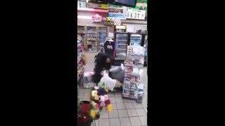 DUDE GETS LOCKED IN STORE AFTER ATTACKING CUSTOMER THEN HIT WITH 40 OZ