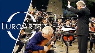 Bizet - "Les Toreadors" from Carmen Suite No. 1 | Berlin Philharmonic Orchestra (Waldbühne 1998)