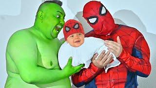 Hulk and Spider-Man Babysitting