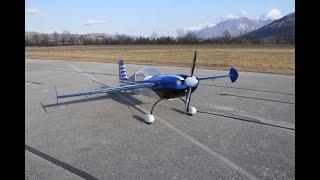 Pilot RC -  EXTRA 330LX - atemberaubender Kunstflug