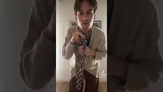 4 new ways to style a tie  #modamasculina #moda #fashion #outfit #grwm #mensfashion #outfitideas