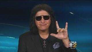 Gene Simmons Files To Copyright ‘Devil Horns’ Gesture