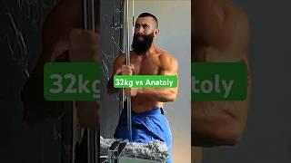 ELITE Powerlifter ANATOLY Pranks with 32kg MOP #anatoly #fitness #gym #shorts