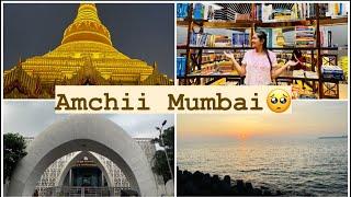 Must visit places in Mumbai! Can’t believe this is in Mumbai! Beautiful sunset at marine drive