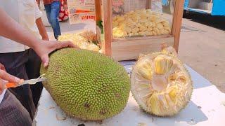 طريقة تقطيع اكبر فاكة هندية جاك فروت الكاكايا | Jack fruit | شوارع الهند