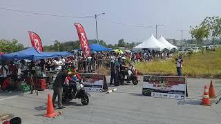 Malaysian vespa drag race 2019