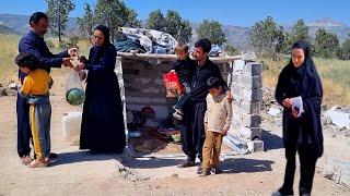 A long-standing meeting: Amir's sadness at seeing the destruction of Elham's hut and her children