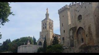 A walk through the old city of Avignon, France