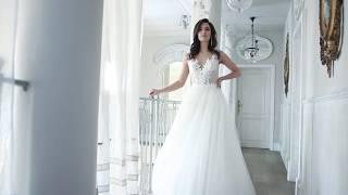 Wedding dress Chiara by Emmi Mariage Exclusive