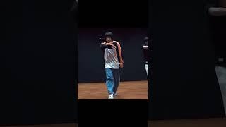 jungkook’s hair bouncing