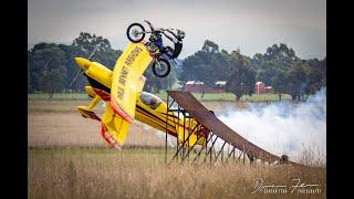 Wolf Pits Pro Display Flown by Paul Bennet at the Anzac Airshow 2022