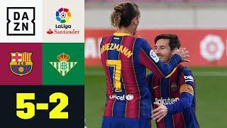 Messi zeigt Griezmann wie man Elfmeter schießt: Barcelona - Real Betis 5:2 | LaLiga | DAZN