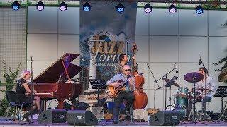 Francesca Tandoi and Daniele Cordisco Trio/Франческа Тандои и Даниеле Кордиско трио