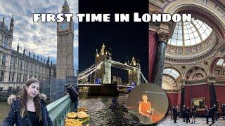  First time in London | Doing all the touristy things & seeing Daniel Howell! 