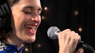 Yelle - Nuit de Baise I (Live on KEXP)