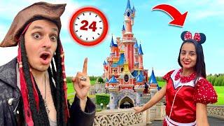 ЖИВЕЕМ В ДИСНИЛЕНД КАТО ГЕРОИ ЗА 24 ЧАСА!