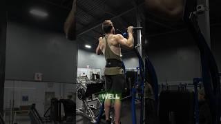 Perfect your pullup form #pullups #fitness #fitnesstips