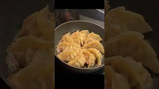 How to cook frozen gyoza dumplings - Trader Joe's Gyoza